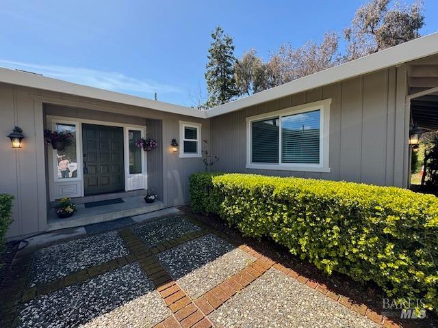 Detail Gallery Image 1 of 57 For 1119 Debbie Hill Rd, Cotati,  CA 94931 - 3 Beds | 2/1 Baths