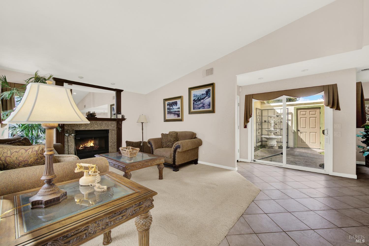 Detail Gallery Image 7 of 68 For 130 Incline Ct, Vacaville,  CA 95687 - 2 Beds | 2 Baths