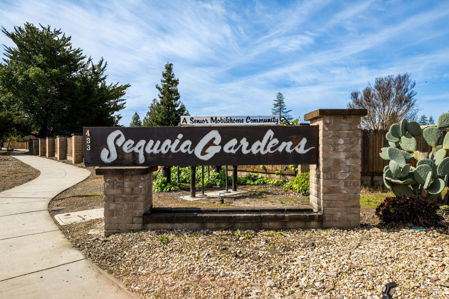 Detail Gallery Image 32 of 36 For 176 Sequoia Cir, Santa Rosa,  CA 95401 - 2 Beds | 2 Baths