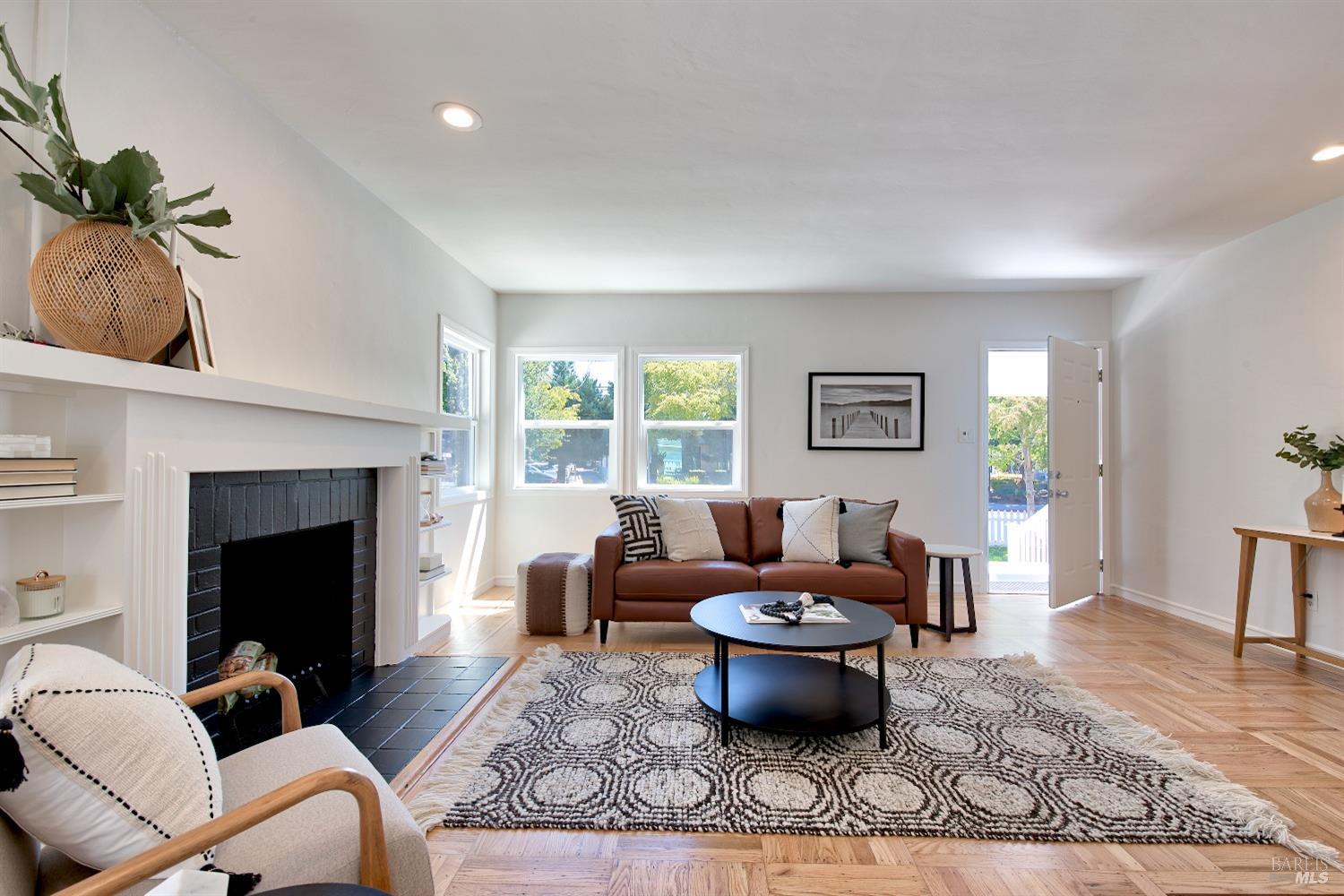 Detail Gallery Image 18 of 44 For 833 Belle Ave, San Rafael,  CA 94901 - 3 Beds | 1 Baths