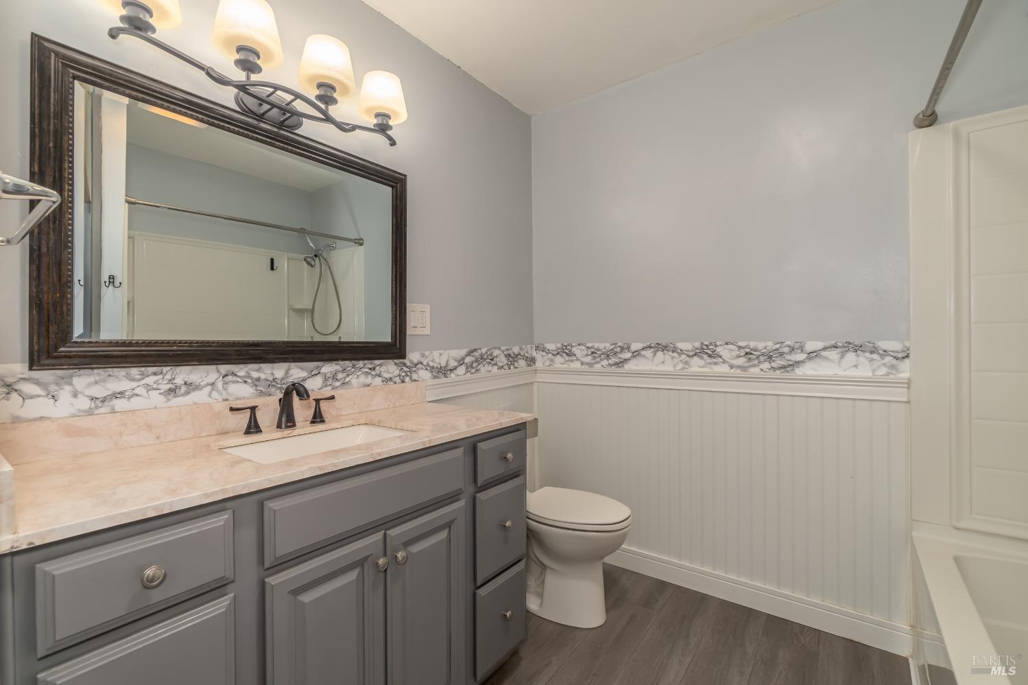Detail Gallery Image 9 of 36 For 3800 Baylis Ave, Clearlake,  CA 95422 - 2 Beds | 1/1 Baths