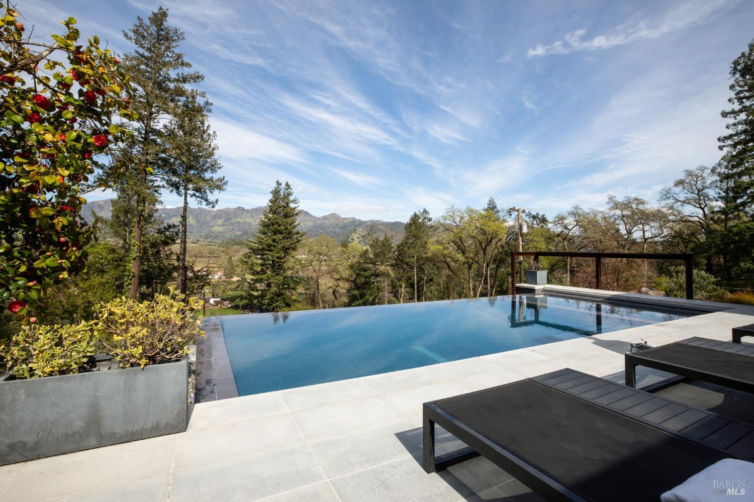 Detail Gallery Image 1 of 87 For 3245 State Highway 128 Unkn, Calistoga,  CA 94515 - 3 Beds | 2 Baths