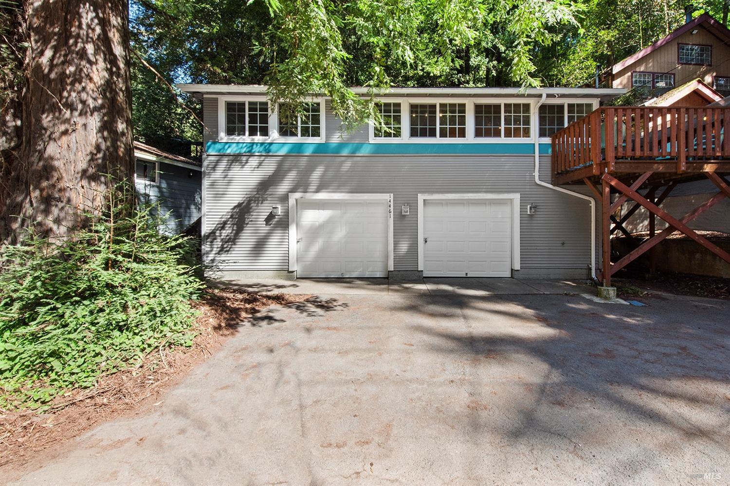 Detail Gallery Image 1 of 26 For 14461 Old Cazadero Rd, Guerneville,  CA 95446 - 3 Beds | 2 Baths
