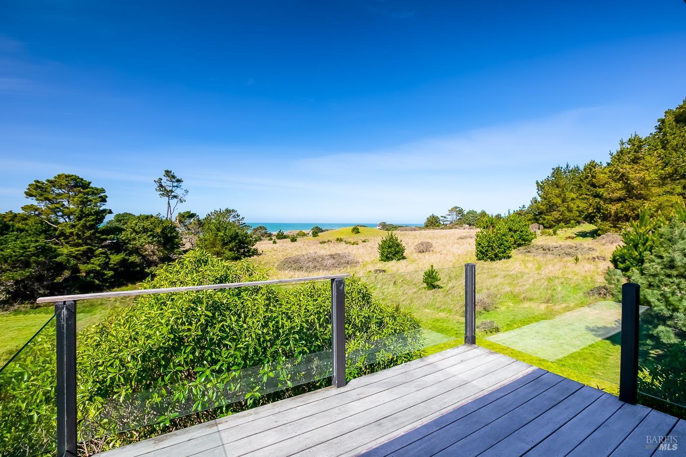 Detail Gallery Image 21 of 51 For 45460 Indian Shoals Rd, Mendocino,  CA 95460 - 4 Beds | 4 Baths