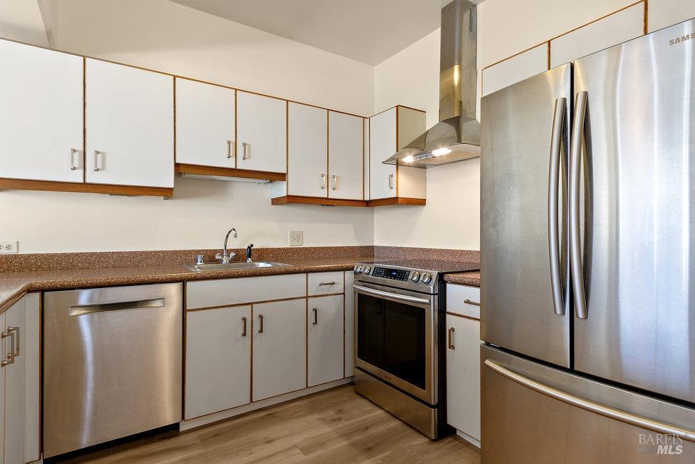 Detail Gallery Image 12 of 45 For 6363 Christie Ave #321,  Emeryville,  CA 94608 - 1 Beds | 1 Baths