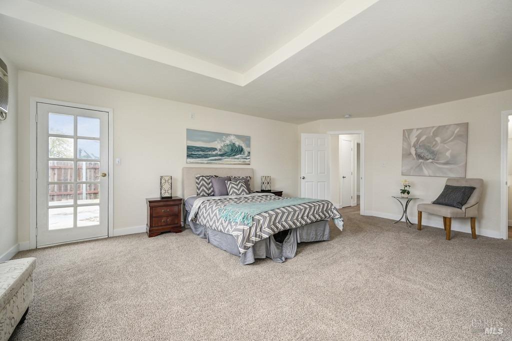 Detail Gallery Image 17 of 27 For 800 N Washington St, Dixon,  CA 95620 - 4 Beds | 2 Baths