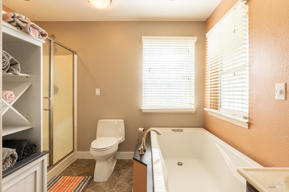 Detail Gallery Image 26 of 46 For 9822 Marsh View Way, Lower Lake,  CA 95457 - 6 Beds | 2/1 Baths