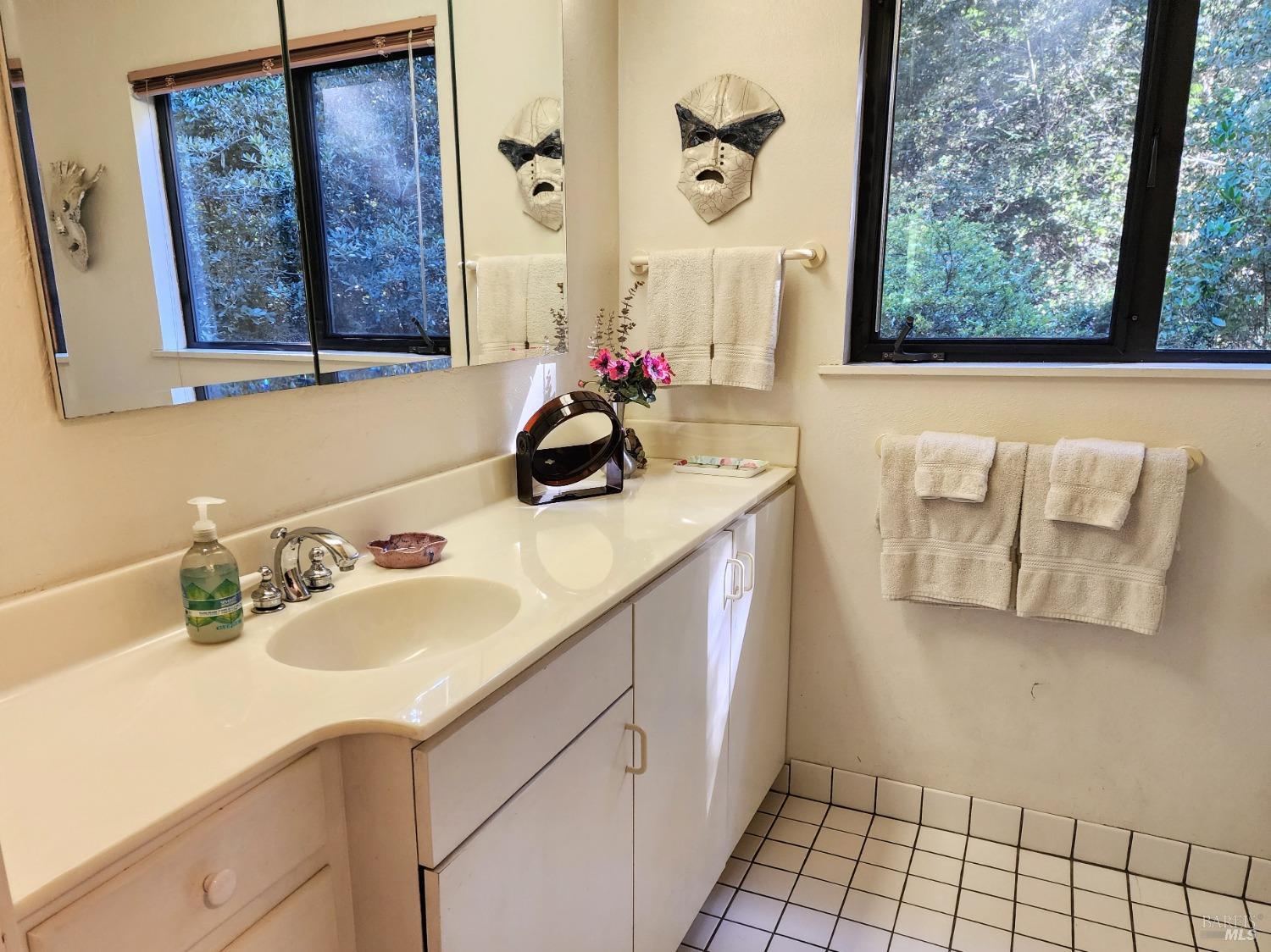 Detail Gallery Image 27 of 46 For 43745 Tibbens Ln, Mendocino,  CA 95460 - 3 Beds | 1/2 Baths