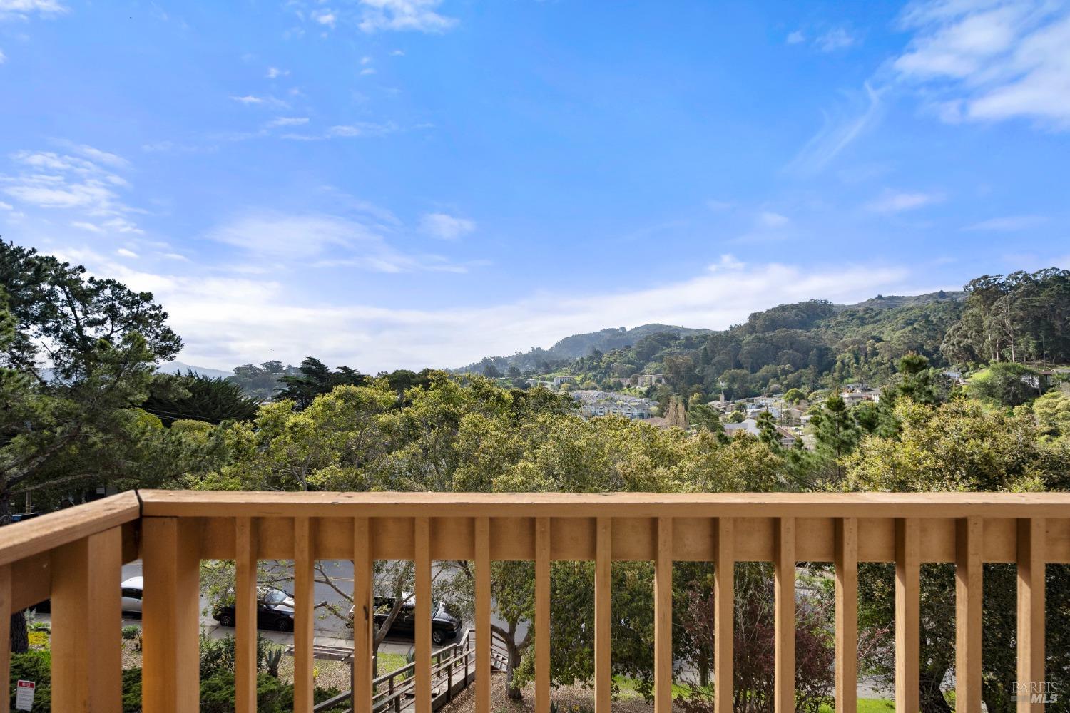 Detail Gallery Image 15 of 20 For 715 Drake Ave, Sausalito,  CA 94965 - 2 Beds | 1 Baths