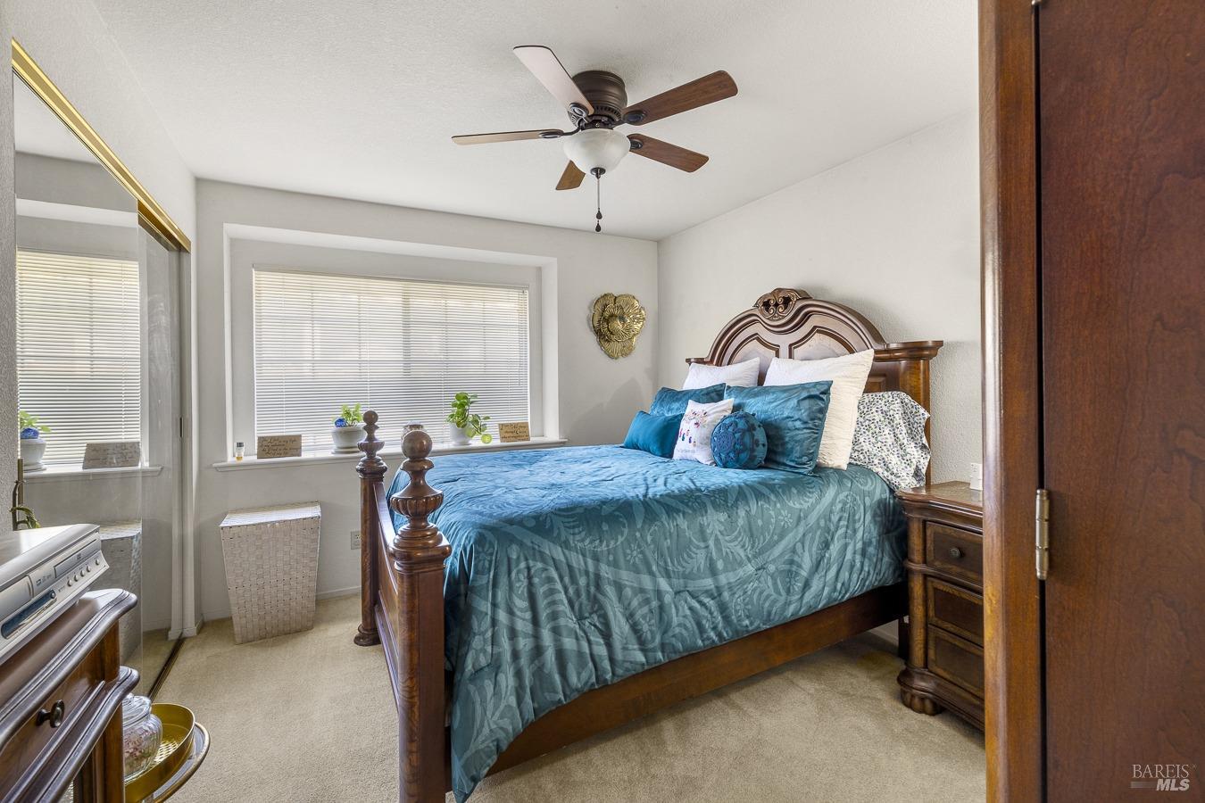 Detail Gallery Image 19 of 40 For 143 Humphrey Ln, Vallejo,  CA 94591 - 3 Beds | 2/1 Baths