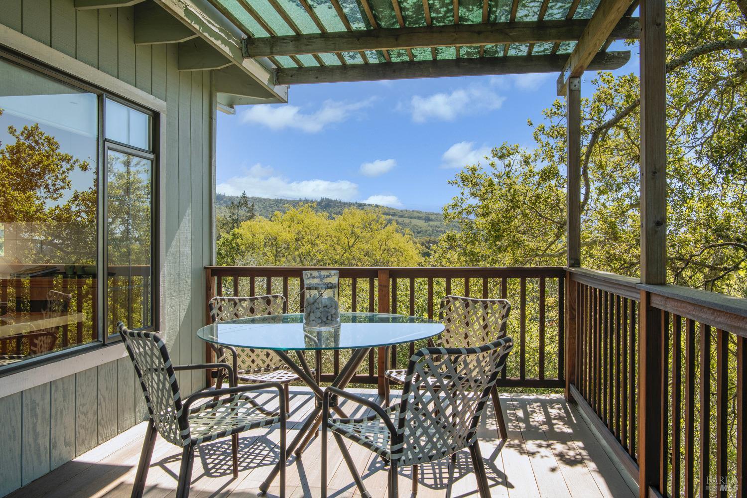 Detail Gallery Image 12 of 32 For 17303 Keaton Ave, Sonoma,  CA 95476 - 2 Beds | 2 Baths