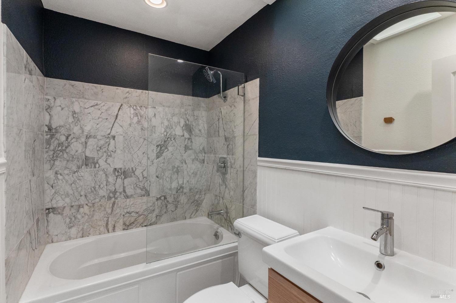 Detail Gallery Image 26 of 32 For 355 W Thomson Ave, Sonoma,  CA 95476 - 2 Beds | 1 Baths