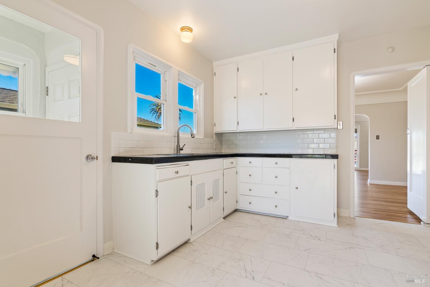 Detail Gallery Image 20 of 36 For 1216 Amador St, Vallejo,  CA 94590 - 3 Beds | 1/1 Baths