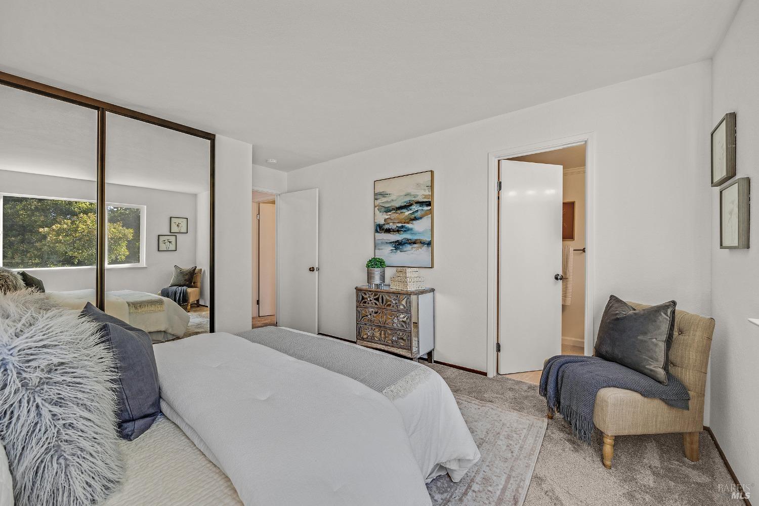 Detail Gallery Image 9 of 19 For 565 Lori Dr #49,  Benicia,  CA 94510 - 2 Beds | 2 Baths