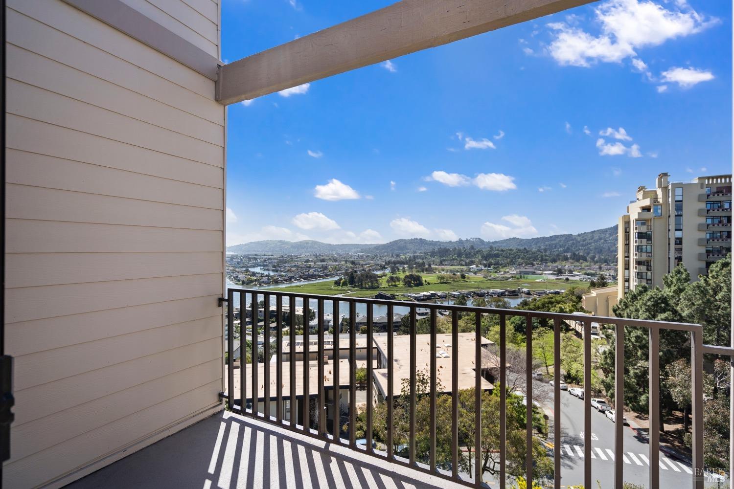 Detail Gallery Image 3 of 23 For 749 via Casitas Unkn, Greenbrae,  CA 94904 - 2 Beds | 2 Baths