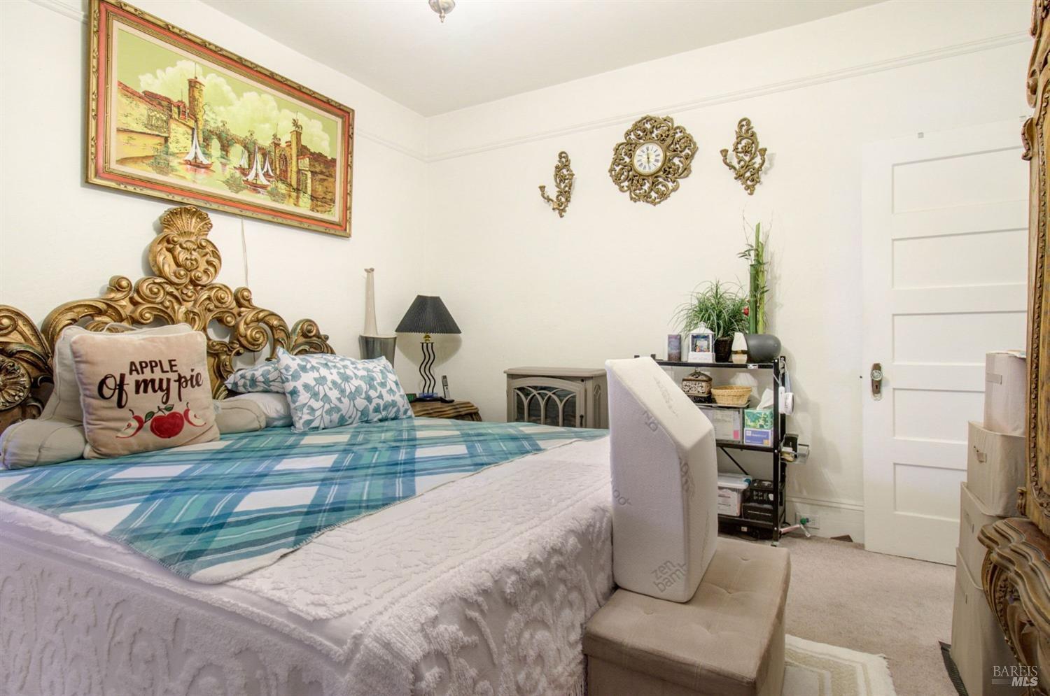 Detail Gallery Image 20 of 28 For 375 Macarthur Blvd, Oakland,  CA 94610 - 3 Beds | 1/1 Baths