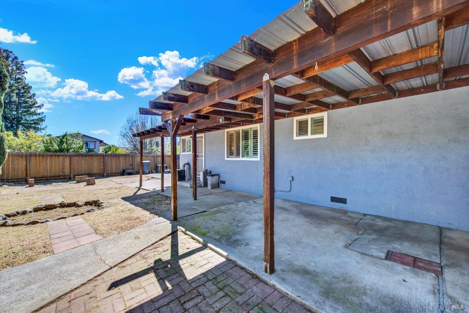 Detail Gallery Image 37 of 48 For 1798 Barton Dr, Fairfield,  CA 94534 - 3 Beds | 2 Baths