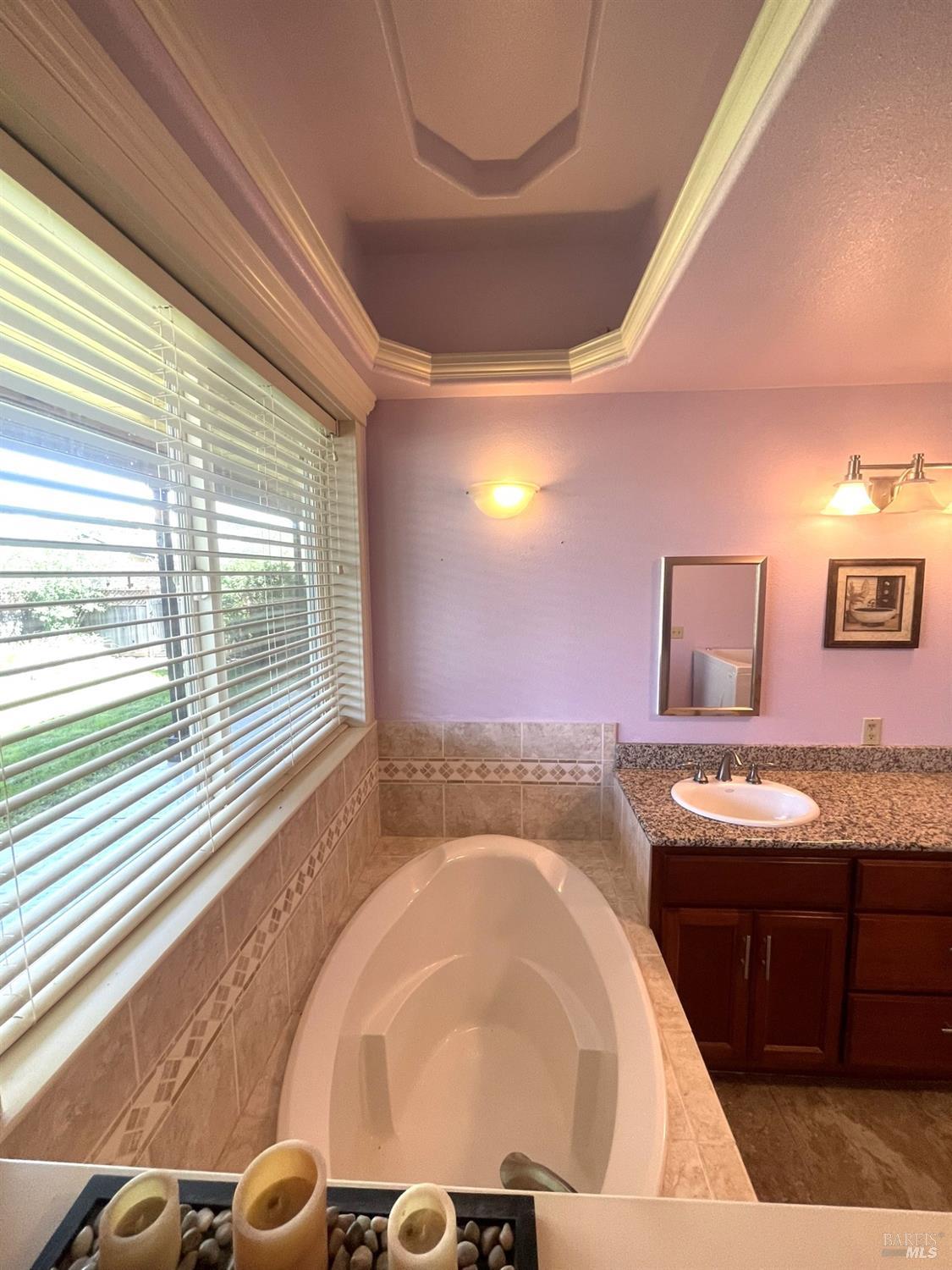 Detail Gallery Image 21 of 41 For 2442 River View Rd, Clearlake Oaks,  CA 95423 - 2 Beds | 2/1 Baths