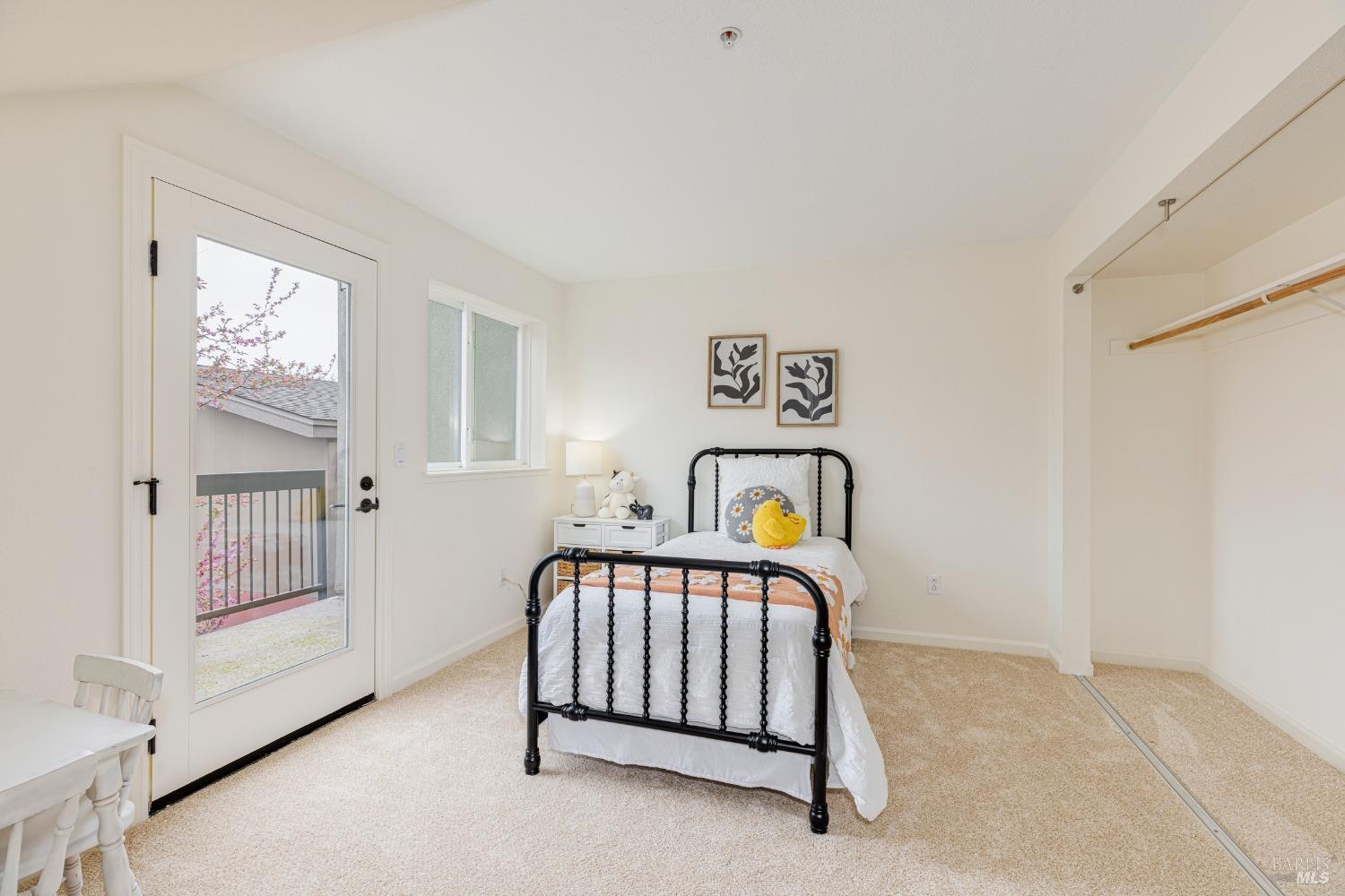 Detail Gallery Image 14 of 31 For 649 1st St #17,  Sonoma,  CA 95476 - 3 Beds | 2/1 Baths
