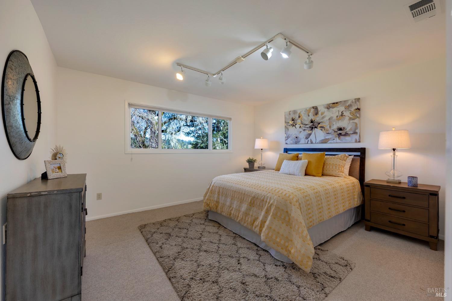 Detail Gallery Image 54 of 85 For 1905 Green Hill Rd, Sebastopol,  CA 95472 - 4 Beds | 2 Baths