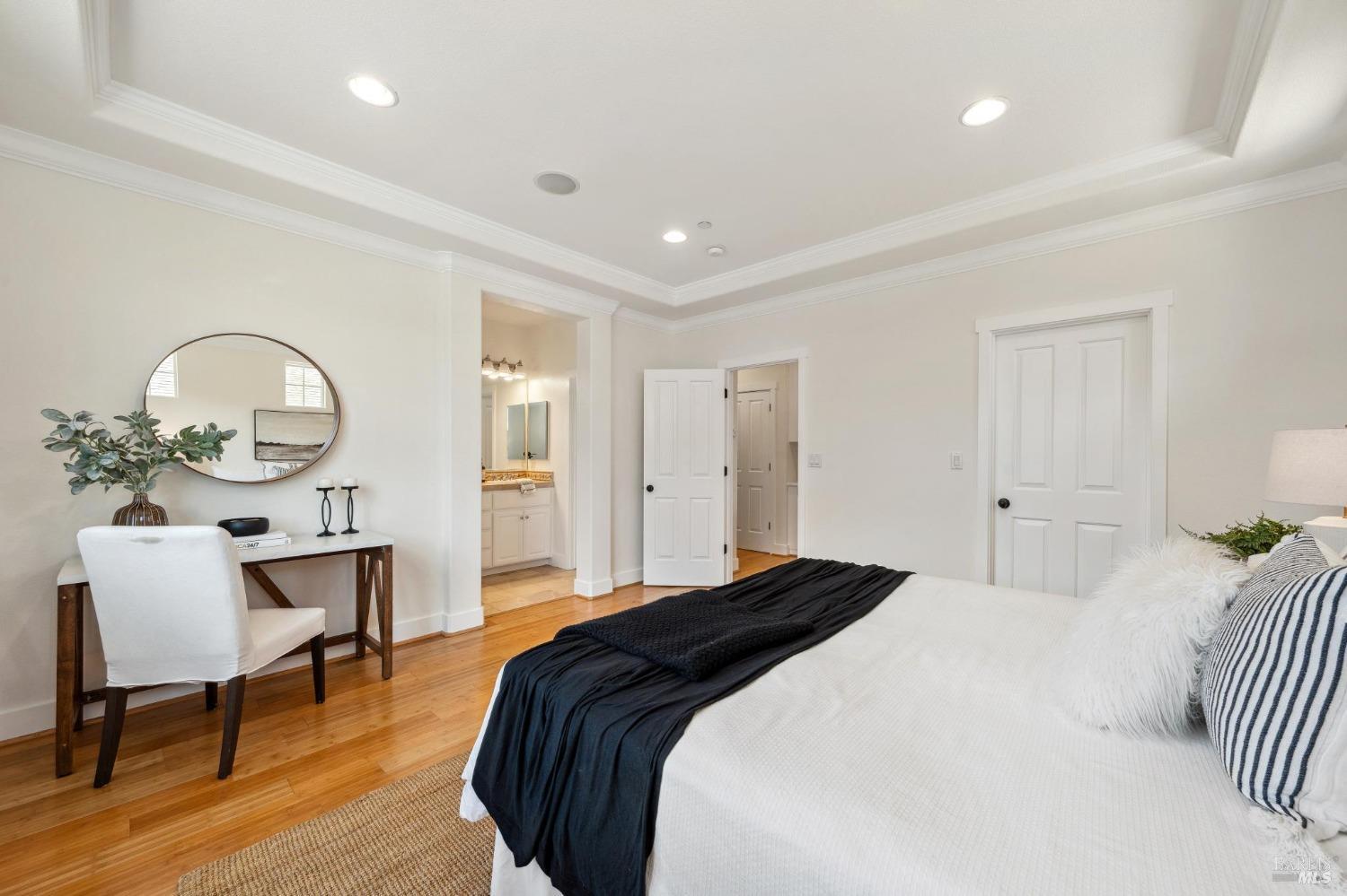 Detail Gallery Image 25 of 39 For 6 Sycamore Ct, San Rafael,  CA 94903 - 3 Beds | 2/1 Baths