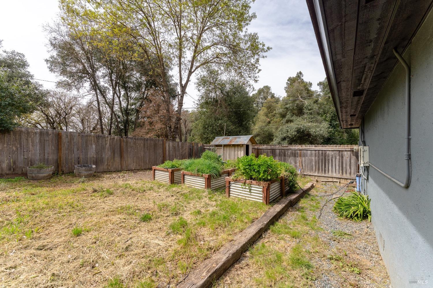 Detail Gallery Image 19 of 28 For 1901 Road B Unkn, Redwood Valley,  CA 95470 - 3 Beds | 2 Baths