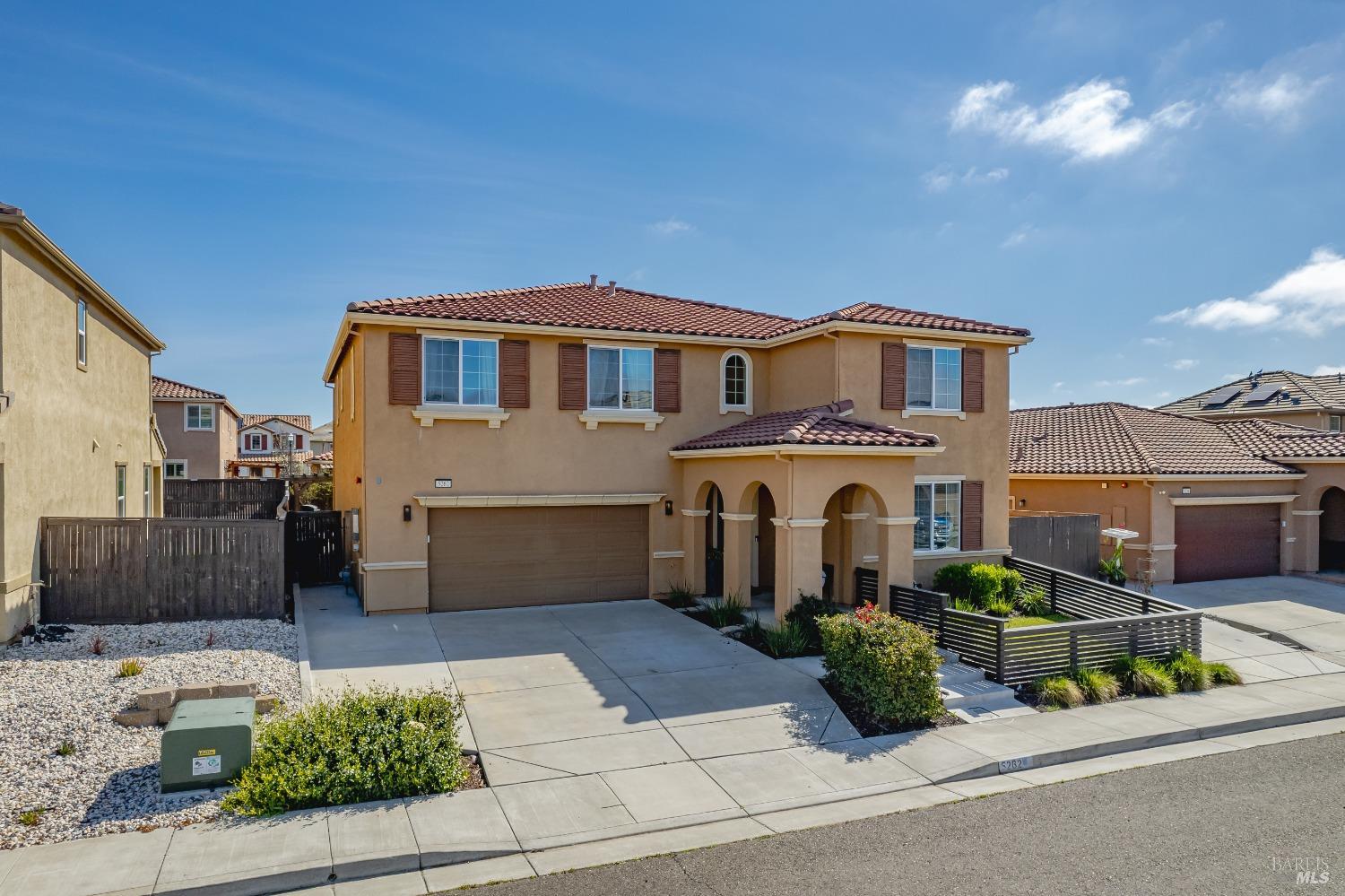 Larson Lane, Fairfield, California image 3