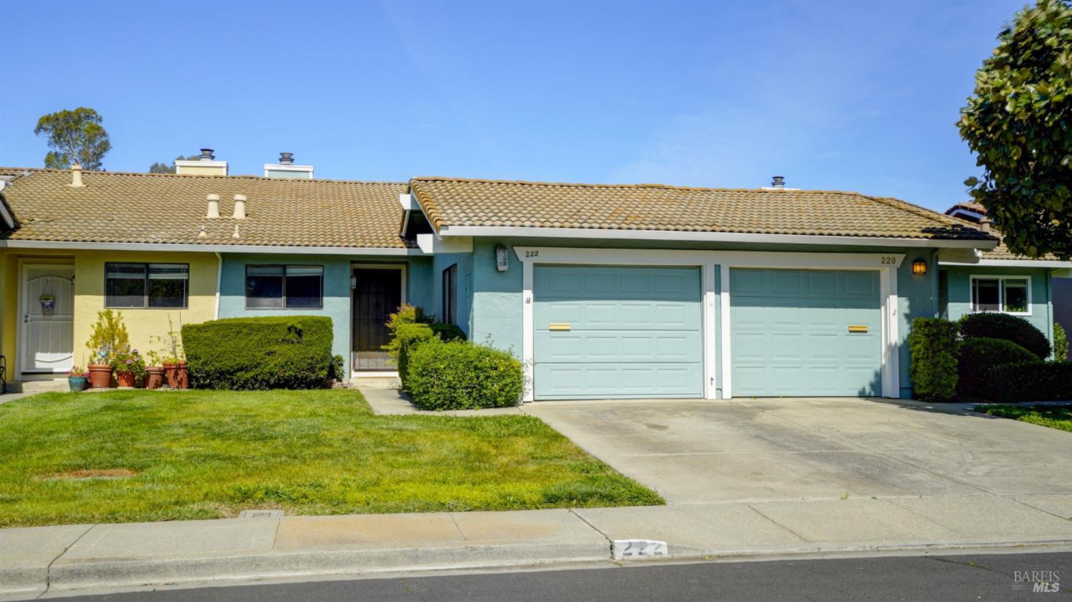 Photo of 222 Grand Canyon Dr in Vacaville, CA