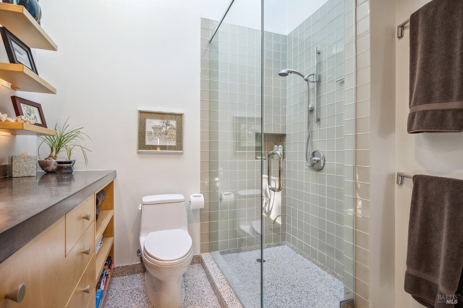 Detail Gallery Image 42 of 54 For 65 Kyleswood Pl, Point Reyes Station,  CA 94956 - 3 Beds | 2/1 Baths