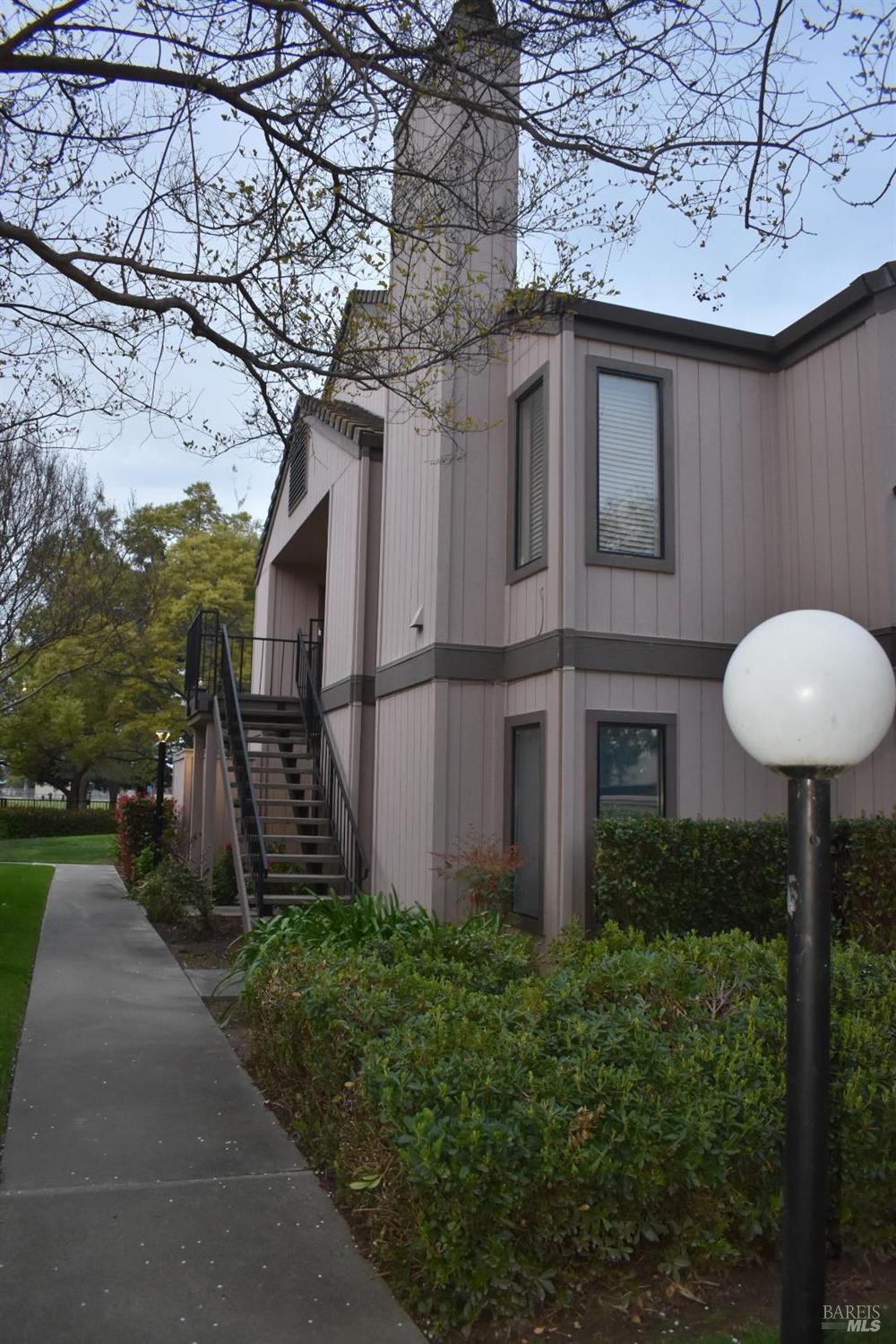 Marshall Road #708, Vacaville, California image 2