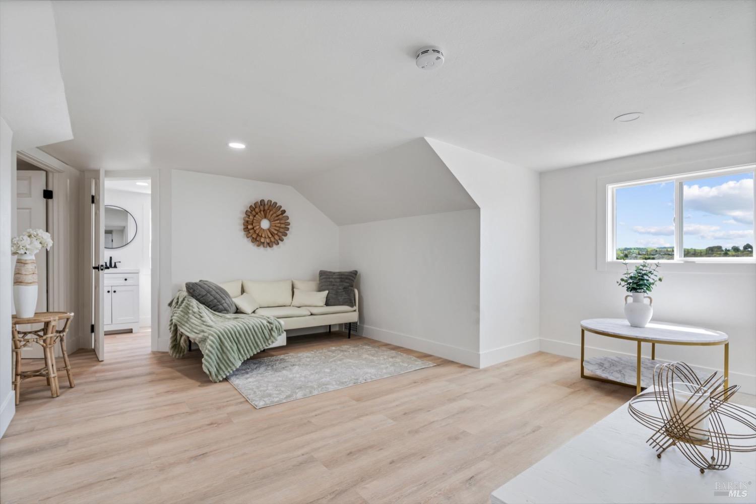 Detail Gallery Image 17 of 30 For 528 Napa Ave, Rodeo,  CA 94572 - 3 Beds | 2 Baths