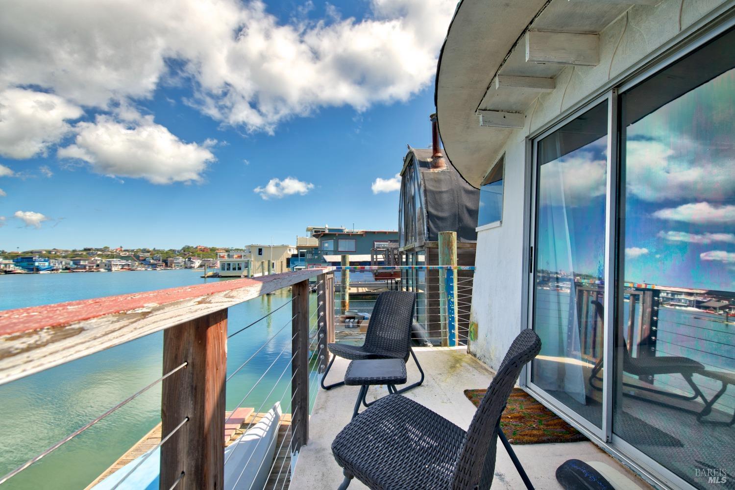 Detail Gallery Image 5 of 27 For 11 Main Dock Unkn, Sausalito,  CA 94965 - 0 Beds | 0 Baths