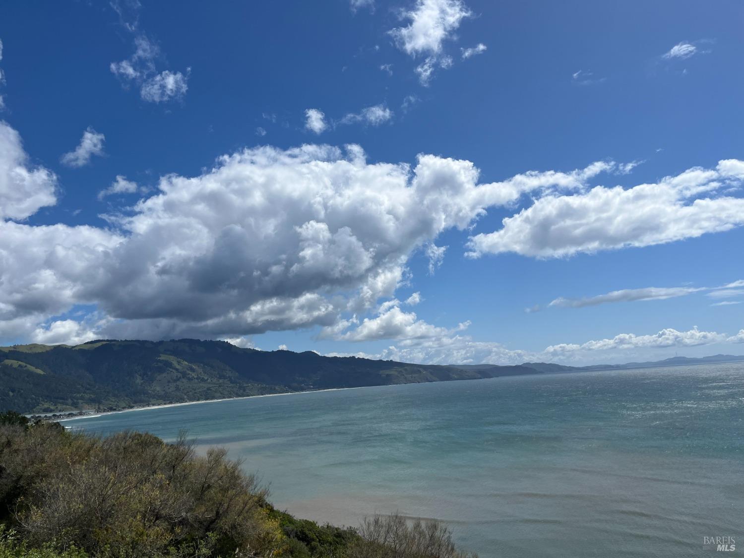 Evergreen Road, Bolinas, California image 30