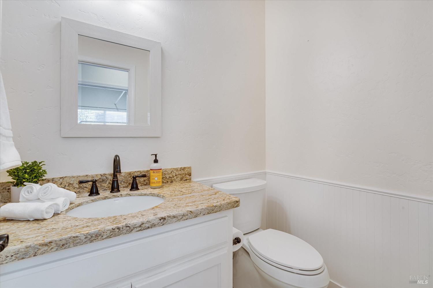 Detail Gallery Image 40 of 47 For 5717 Evening Way, Santa Rosa,  CA 95409 - 4 Beds | 2/1 Baths