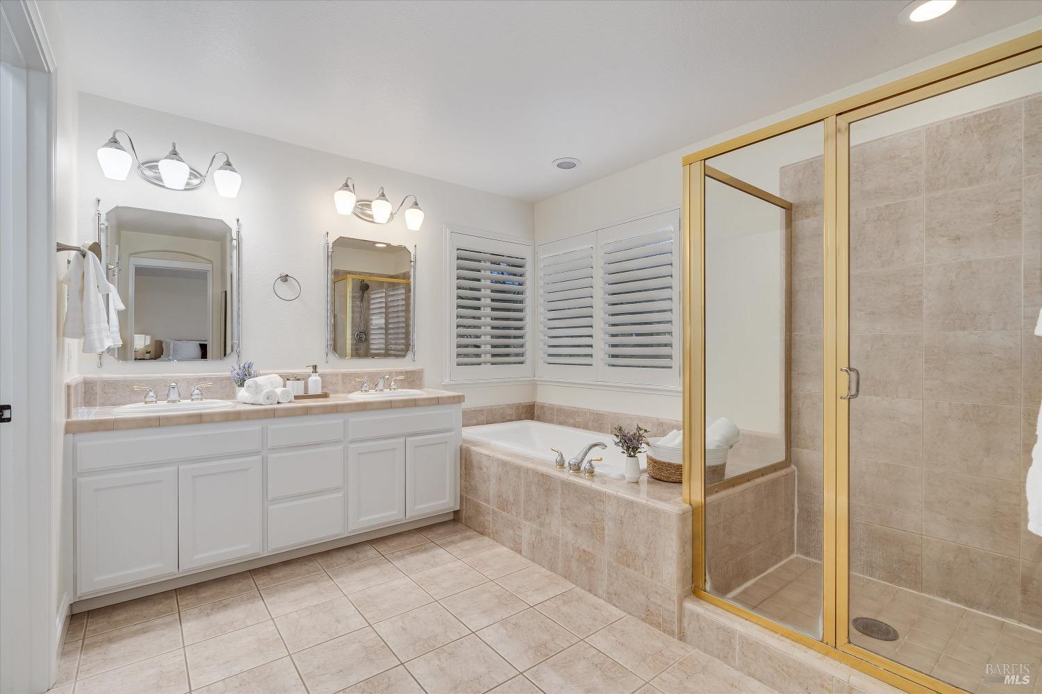 Detail Gallery Image 30 of 47 For 5717 Evening Way, Santa Rosa,  CA 95409 - 4 Beds | 2/1 Baths