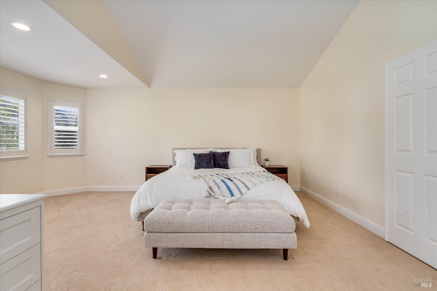 Detail Gallery Image 26 of 47 For 5717 Evening Way, Santa Rosa,  CA 95409 - 4 Beds | 2/1 Baths