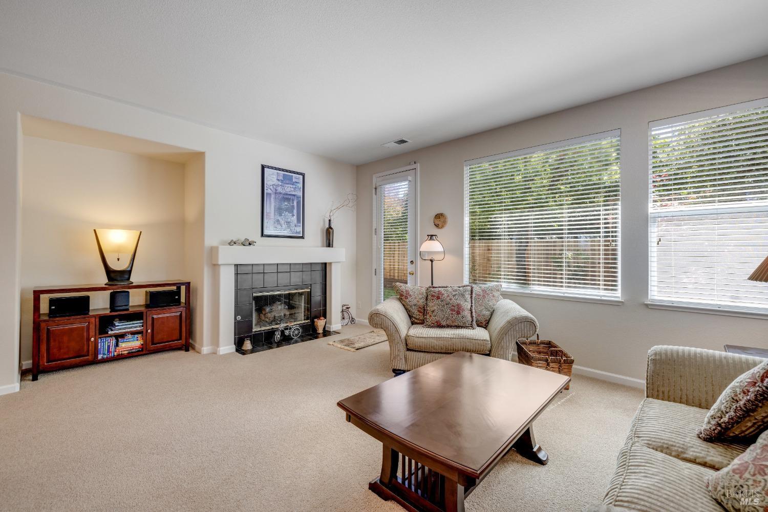 Detail Gallery Image 24 of 42 For 1100 Mitchell Ln, Windsor,  CA 95492 - 4 Beds | 2/1 Baths