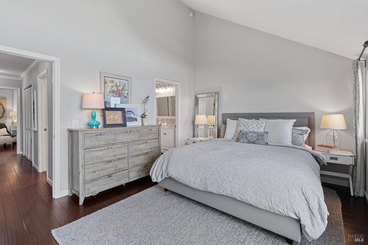 Detail Gallery Image 21 of 36 For 312 Donahue St, Sausalito,  CA 94965 - 2 Beds | 2/1 Baths