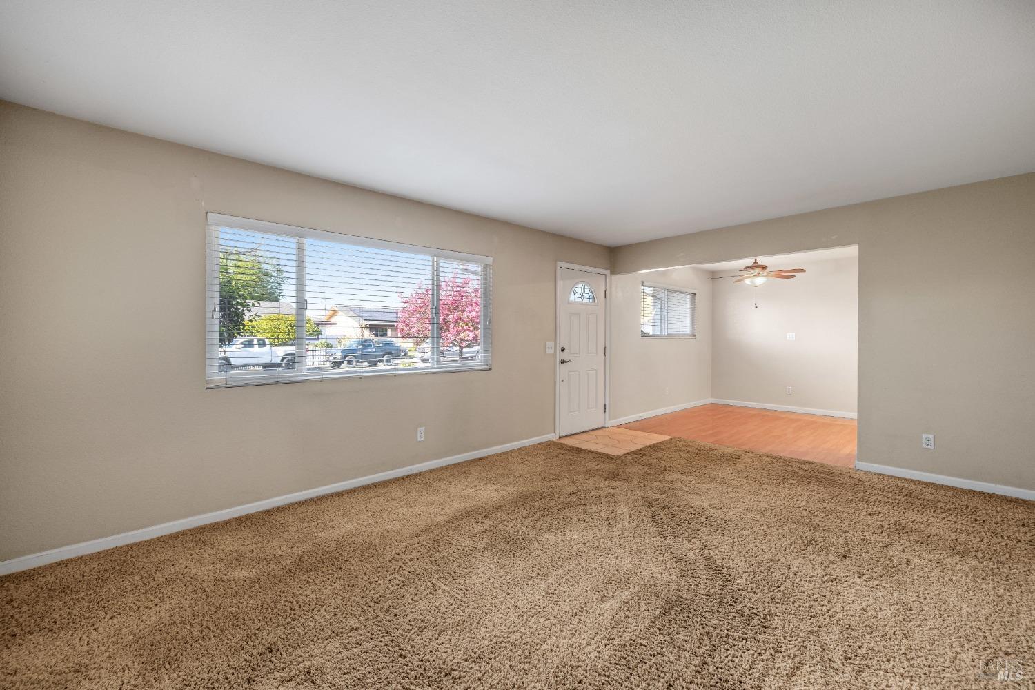 Detail Gallery Image 8 of 31 For 598 Cherrywood Dr, Santa Rosa,  CA 95407 - 3 Beds | 2 Baths
