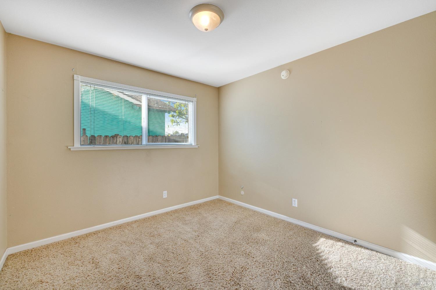 Detail Gallery Image 15 of 31 For 598 Cherrywood Dr, Santa Rosa,  CA 95407 - 3 Beds | 2 Baths