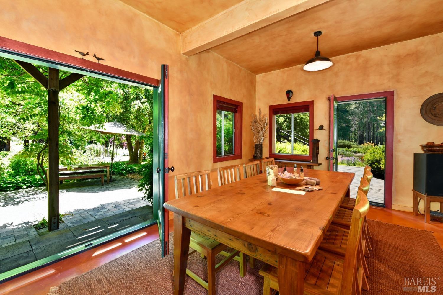 Detail Gallery Image 40 of 70 For 5362 Mill Creek Rd, Healdsburg,  CA 95448 - 2 Beds | 2 Baths
