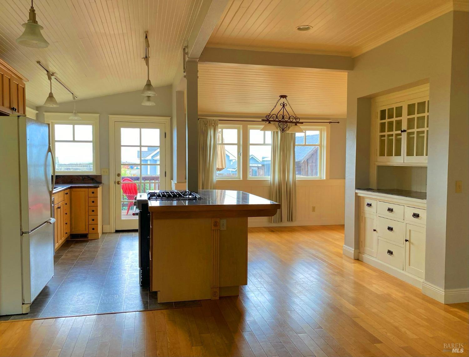 Detail Gallery Image 30 of 60 For 10520 Kelly St, Mendocino,  CA 95460 - 3 Beds | 2/1 Baths