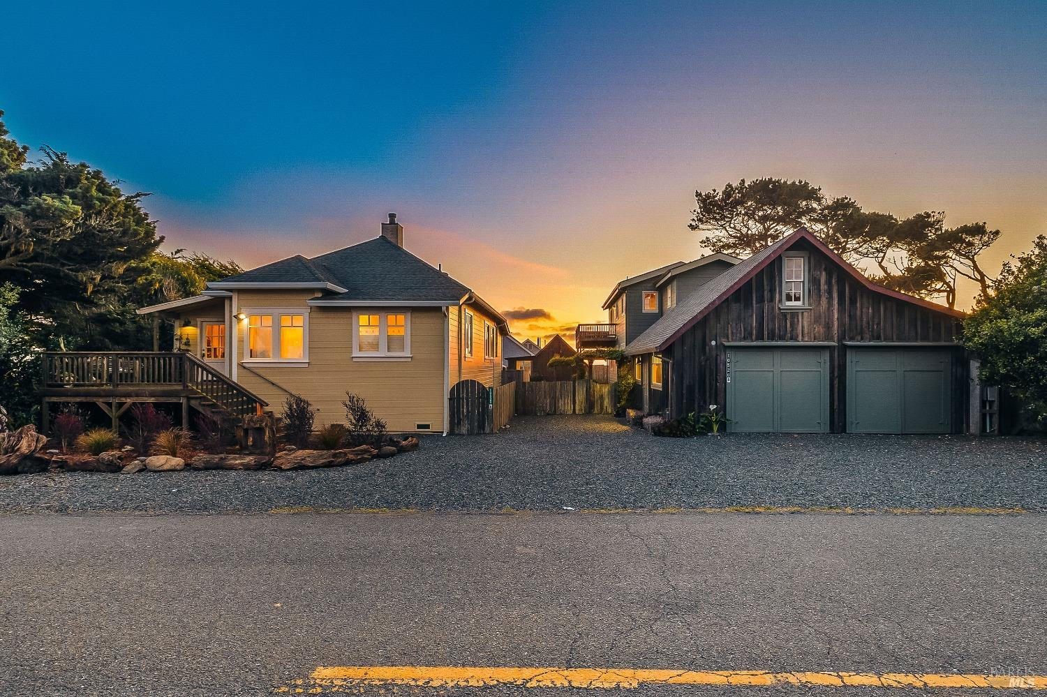 Detail Gallery Image 1 of 1 For 10520 Kelly St, Mendocino,  CA 95460 - 3 Beds | 2/1 Baths