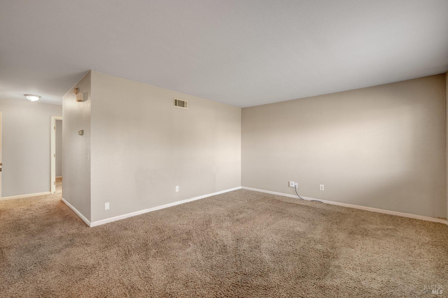 Detail Gallery Image 7 of 31 For 598 Cherrywood Dr, Santa Rosa,  CA 95407 - 3 Beds | 2 Baths