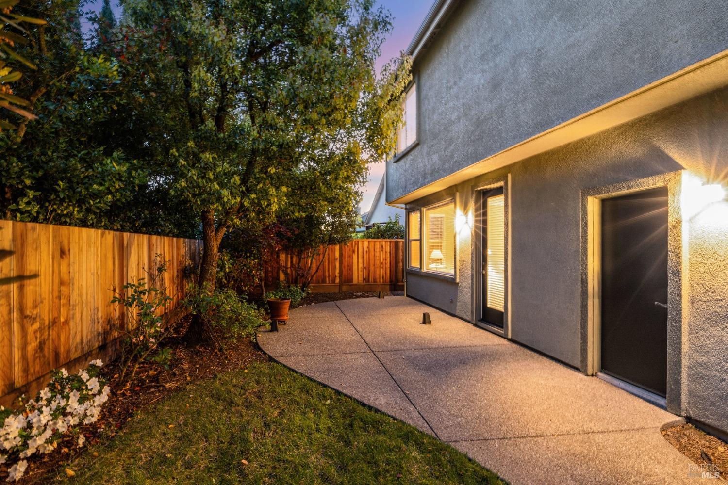 Detail Gallery Image 41 of 42 For 1100 Mitchell Ln, Windsor,  CA 95492 - 4 Beds | 2/1 Baths