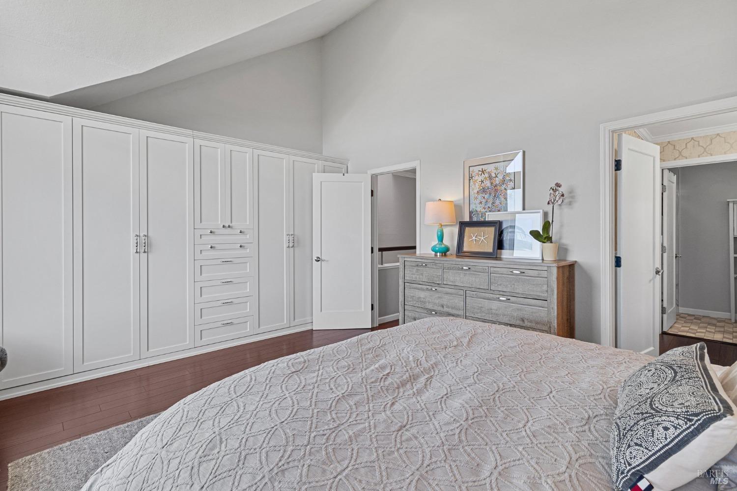 Detail Gallery Image 24 of 36 For 312 Donahue St, Sausalito,  CA 94965 - 2 Beds | 2/1 Baths