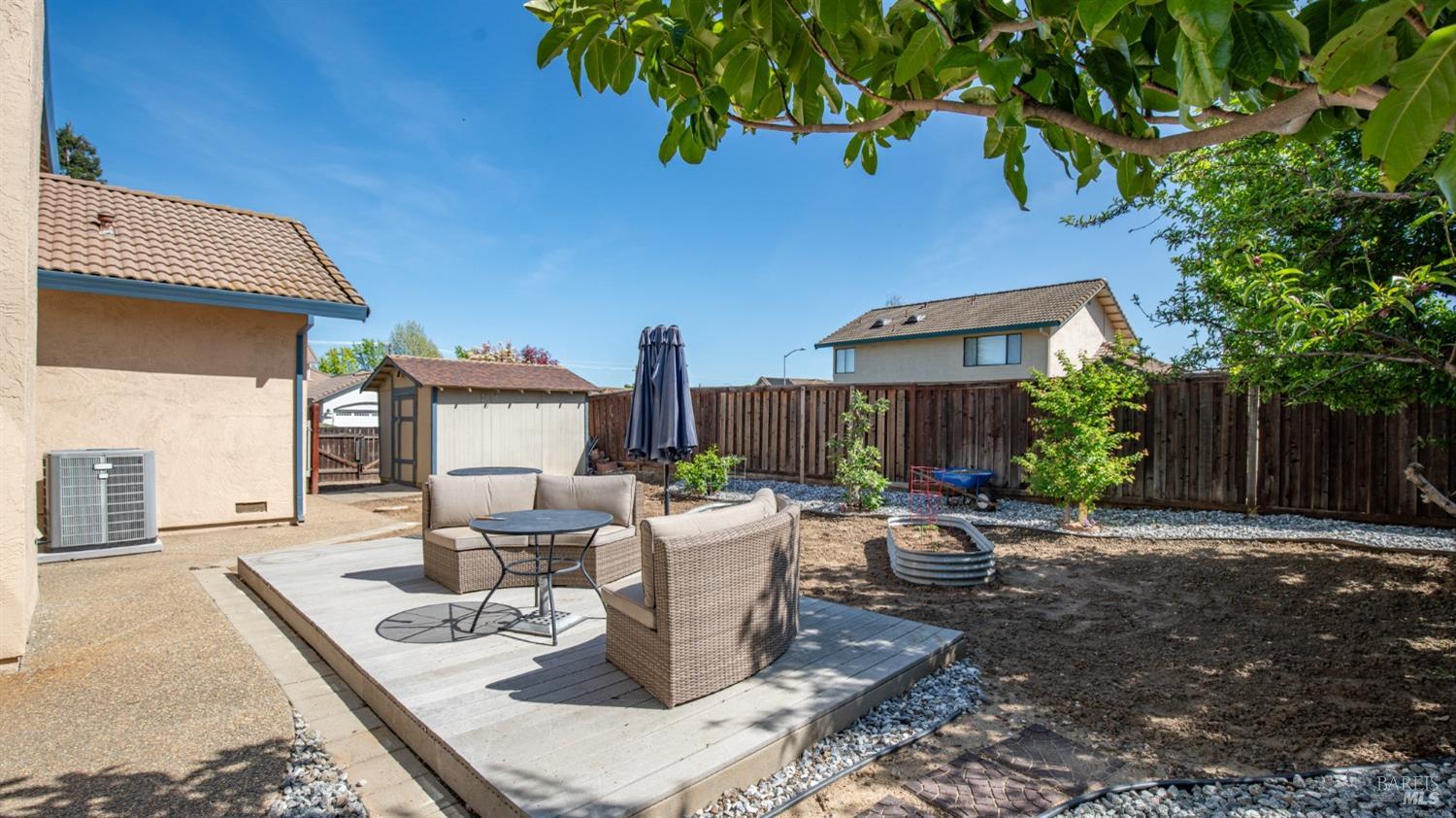 Detail Gallery Image 47 of 54 For 106 Fallen Leaf Dr, Vacaville,  CA 95687 - 4 Beds | 2/1 Baths