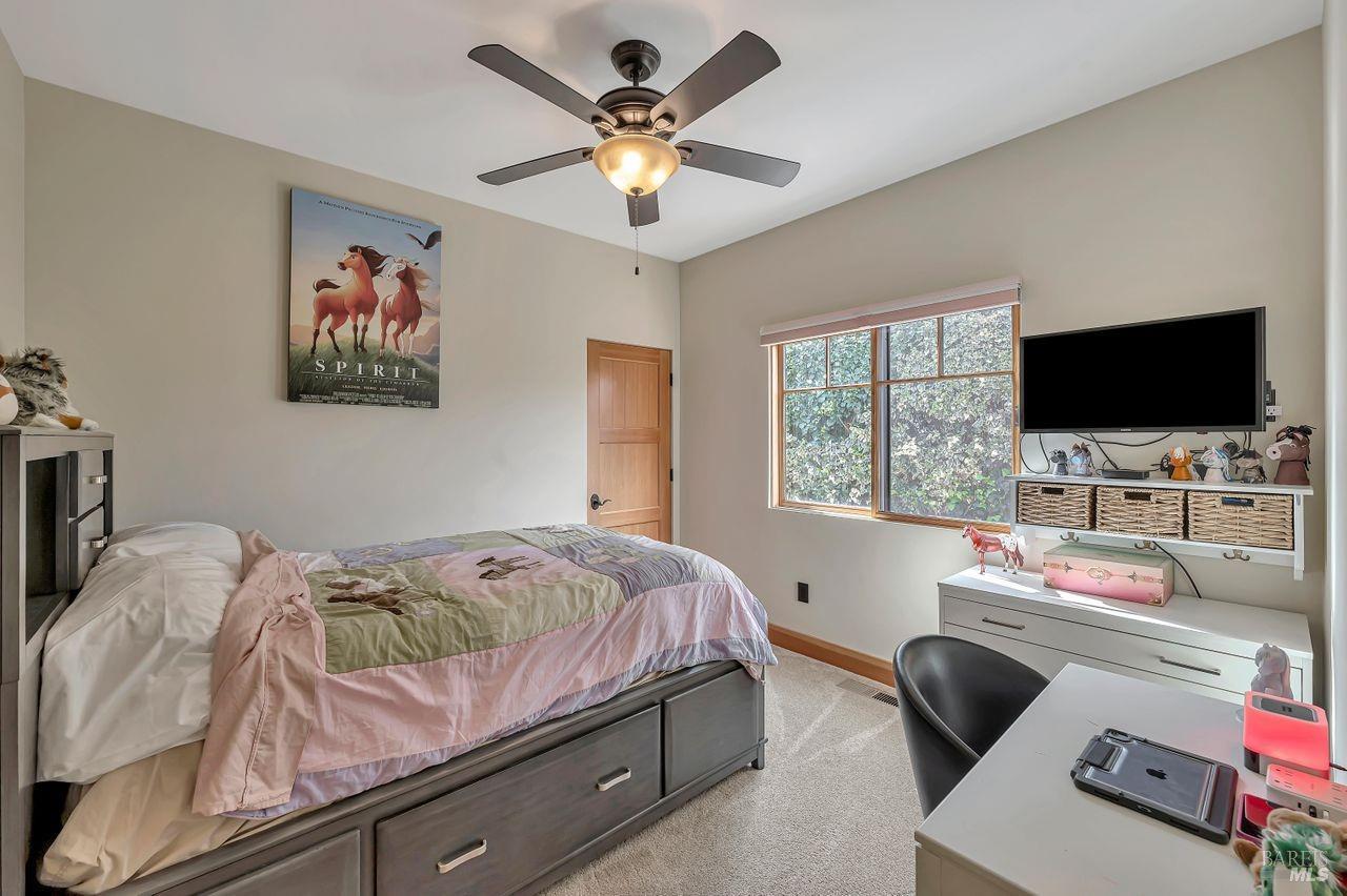 Detail Gallery Image 21 of 54 For 1636 Abramson Rd, Santa Rosa,  CA 95401 - 3 Beds | 2/2 Baths