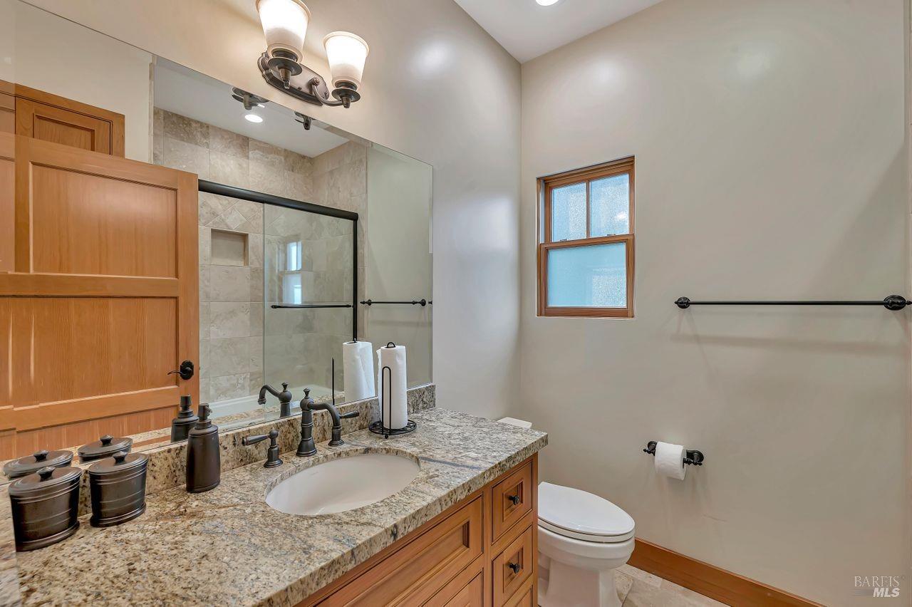 Detail Gallery Image 23 of 54 For 1636 Abramson Rd, Santa Rosa,  CA 95401 - 3 Beds | 2/2 Baths