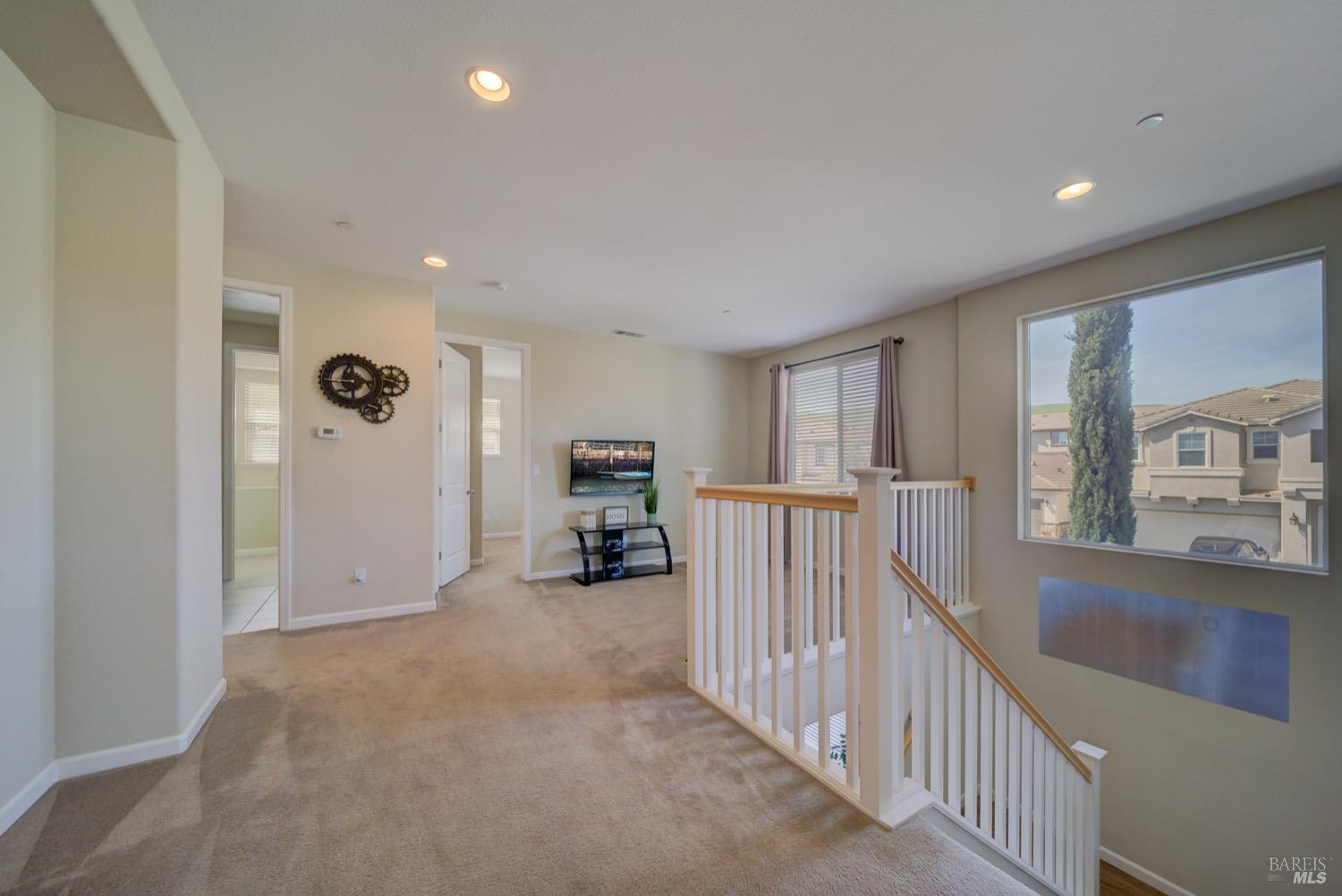 Detail Gallery Image 29 of 66 For 4696 Lariat Dr, Fairfield,  CA 94534 - 4 Beds | 2/1 Baths